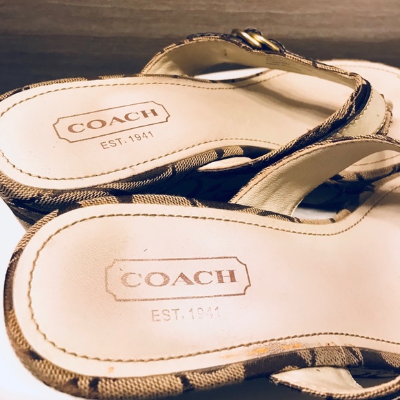 Coach Wedges - Picture 2 of 4